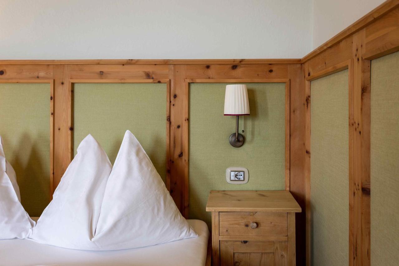 Double Room Mountain View