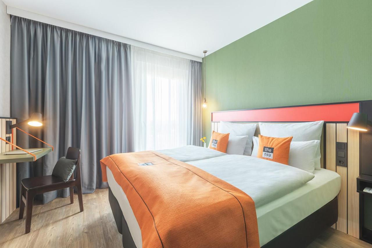 Standard Room,1345386443:JPEG