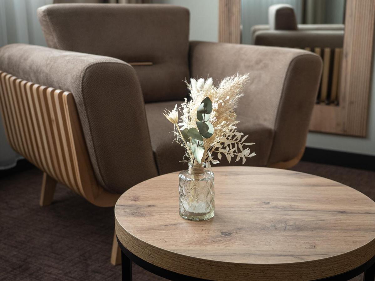 Executive King Room,1500303652:JPEG