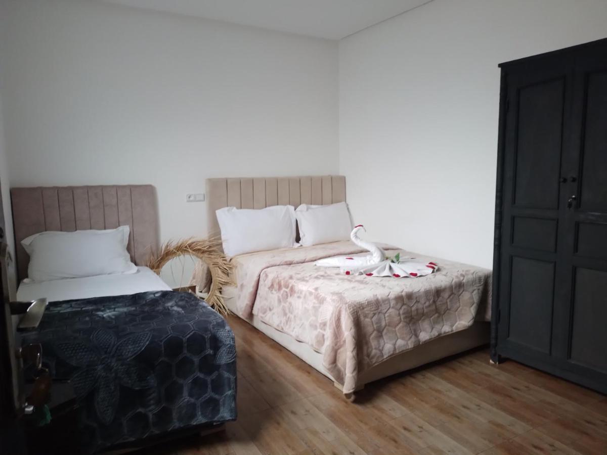 Habitación Triple Básica