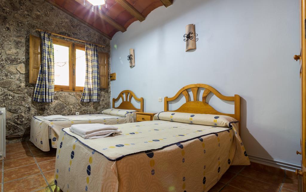 Three-Bedroom House,224161523:JPEG
