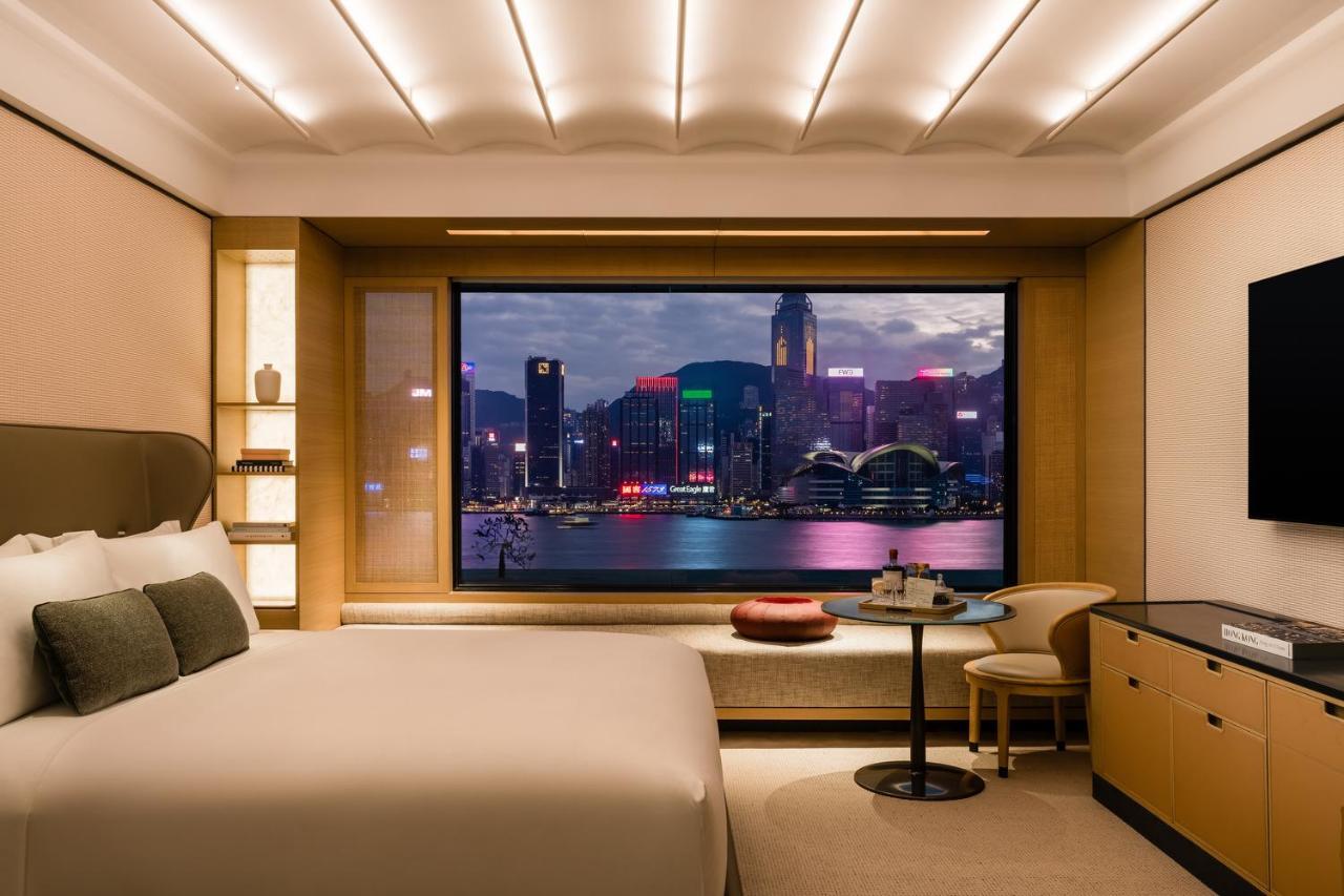 Habitación Clásica con cama extragrande y vistas al puerto