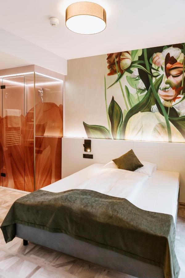 Double Room 160 m Bed
