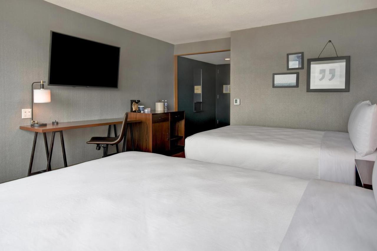 Guest room, 2 Queen,1366075703:JPEG