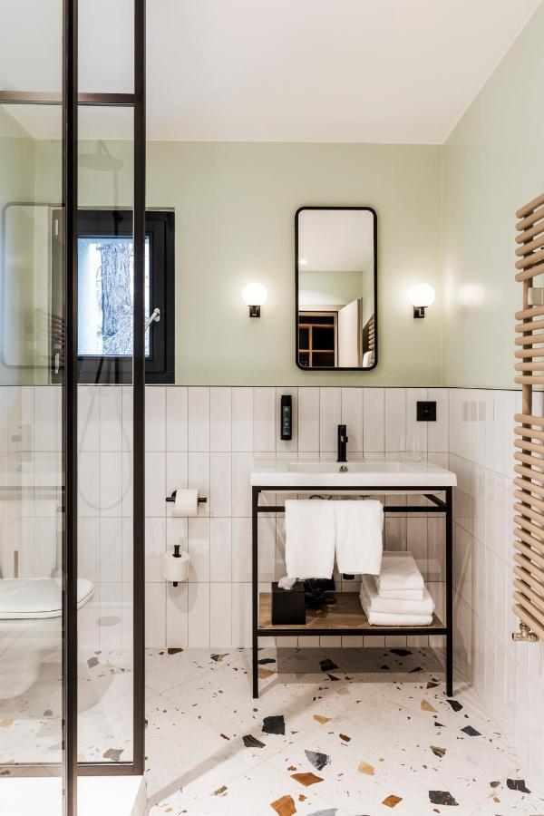Familiensuite mit Balkon