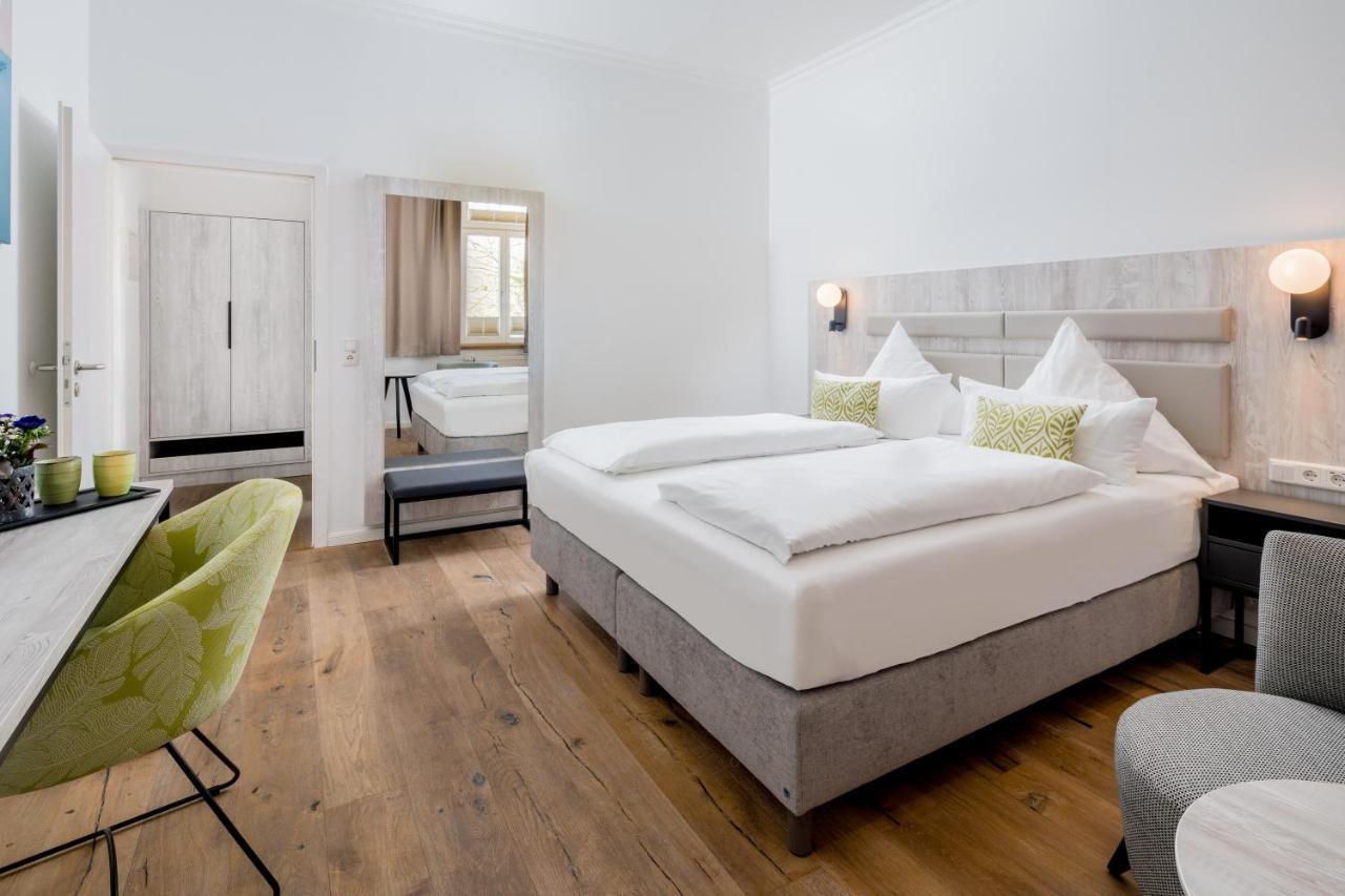 Doppelzimmer Parkhotel,1371694781:JPEG