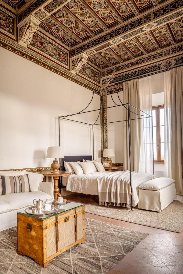 Pietro Master Suite
