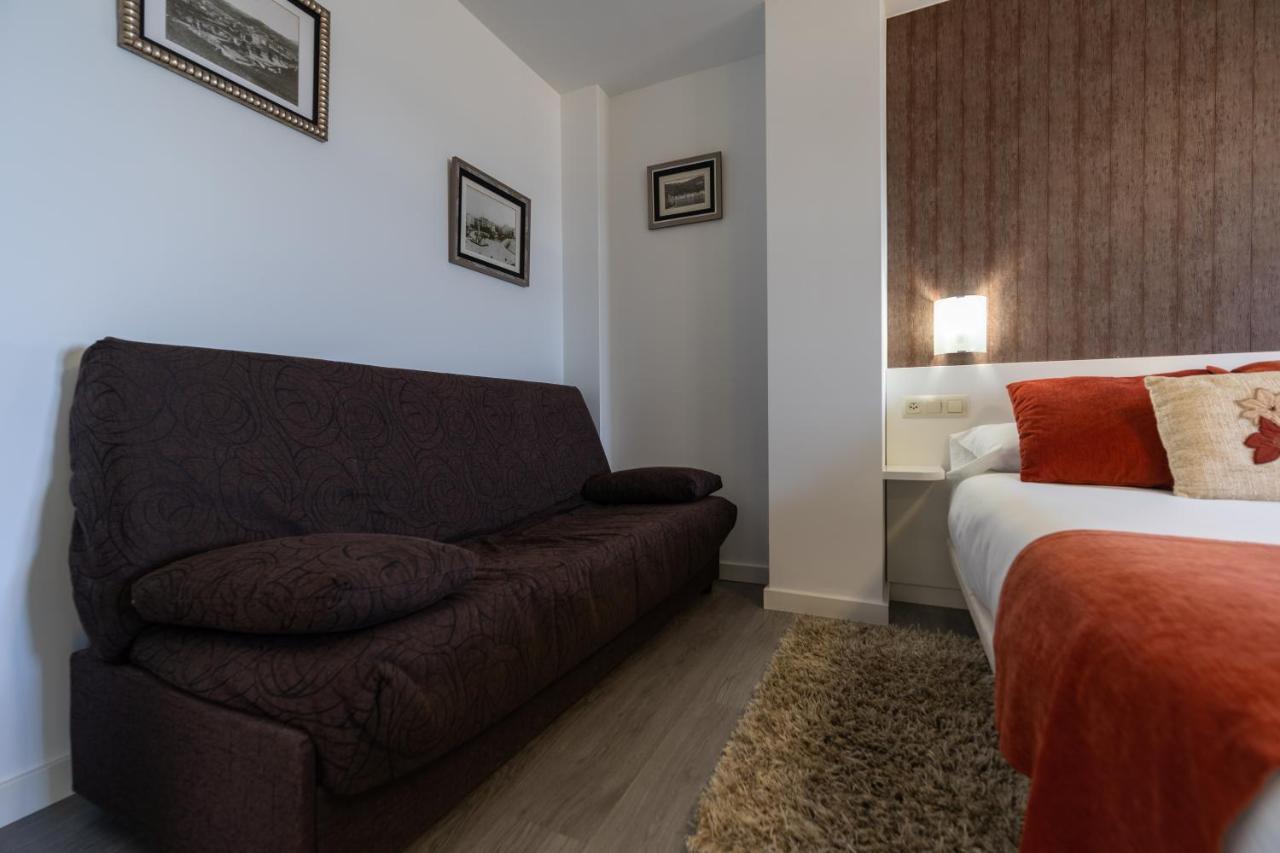 Habitación Familiar con baño privado