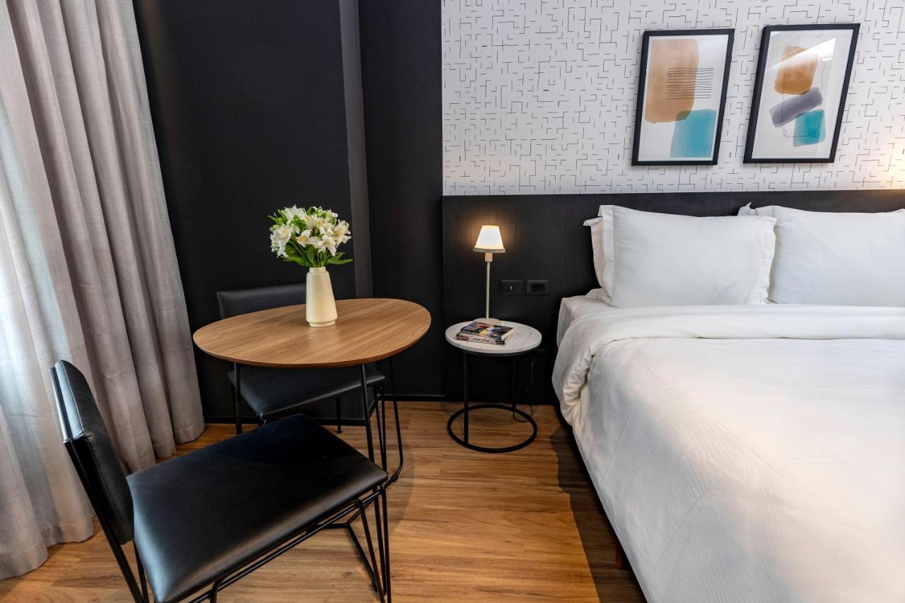 Deluxe Double Room 1 Double Bed