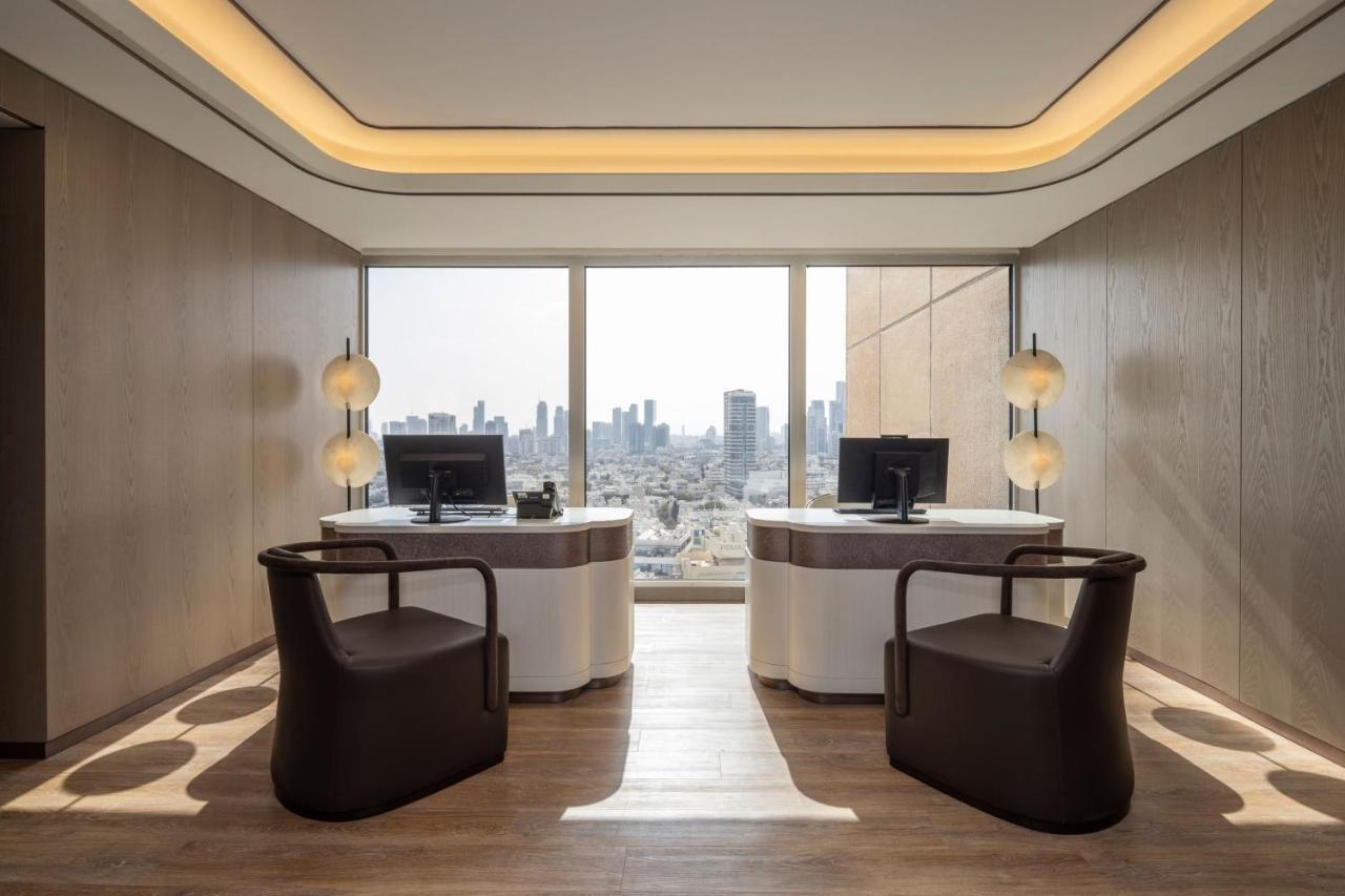 Club Queen Room with Sea View - Adults only/Club Lounge Access