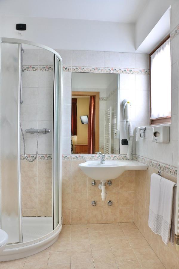 Double or Twin Room,1498723702:JPEG