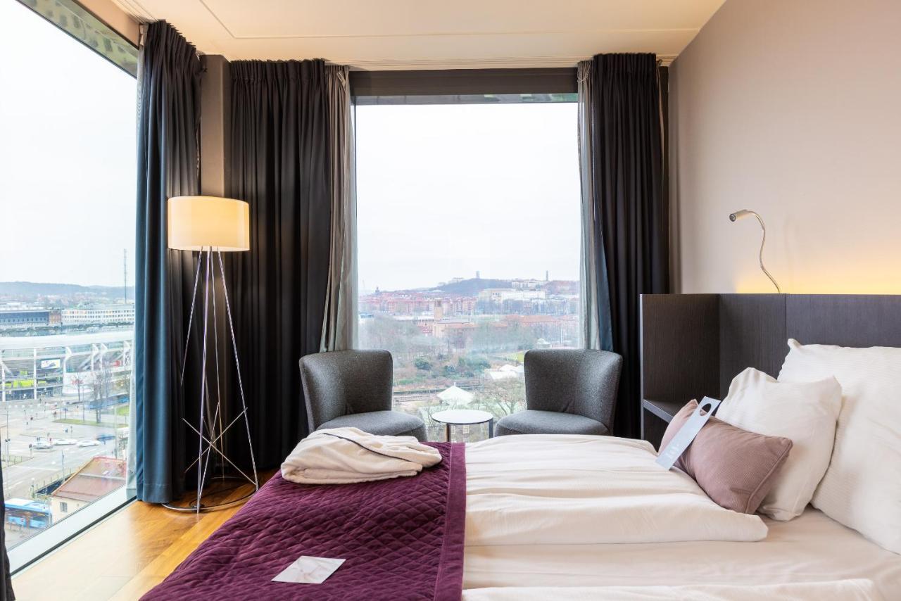 Superior Room City View