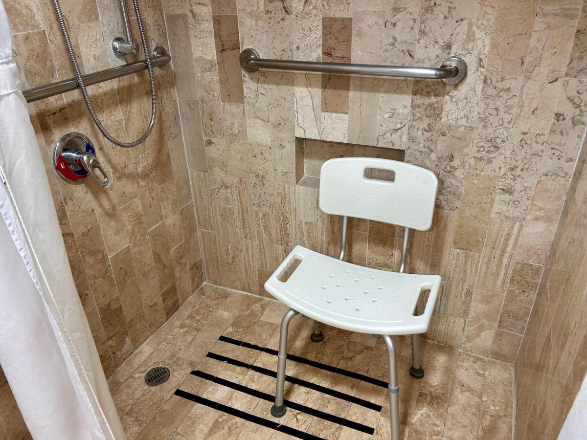 Standard Double Room with Two Double Beds - Disability Access