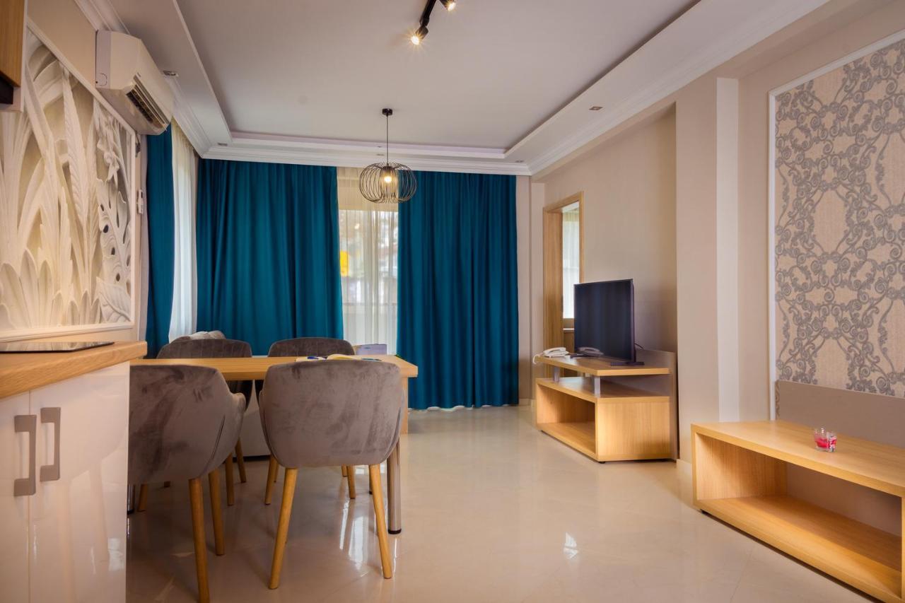 One-Bedroom Apartment,1558574404:JPEG
