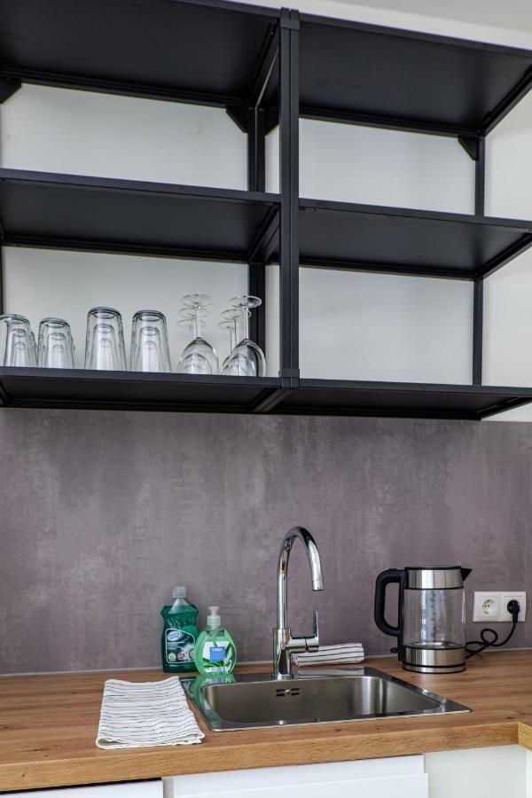 Three-Bedroom Apartment,1422450006:JPEG