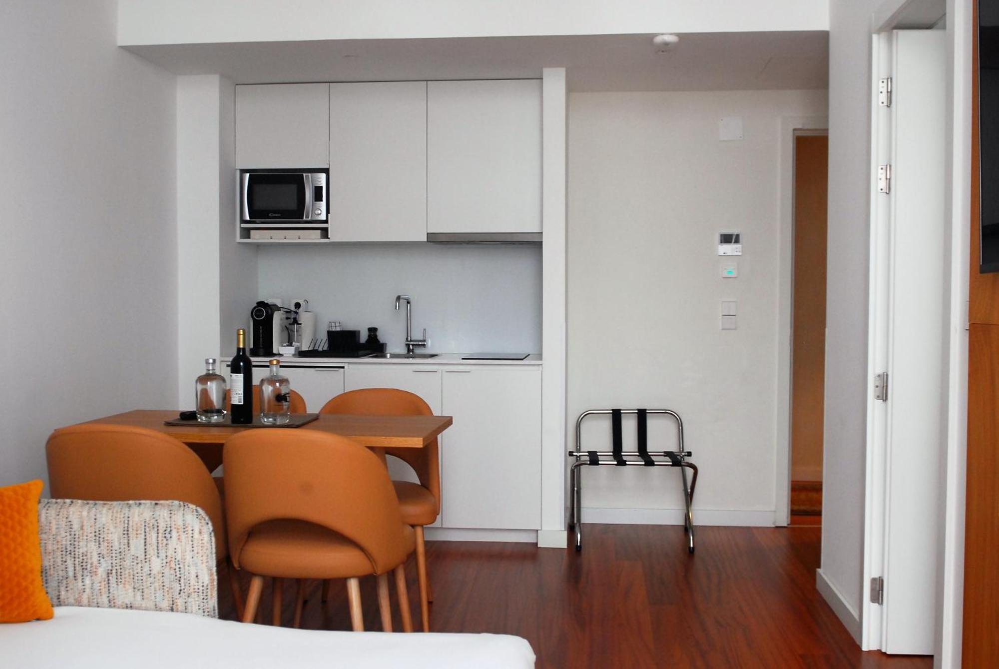 Executive Suite City View