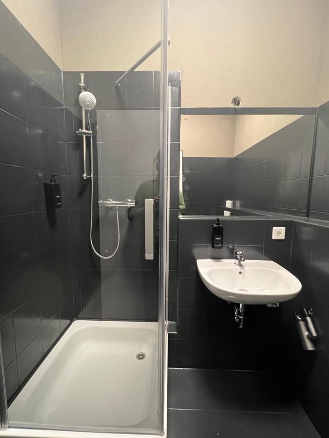 Double Room with Extra Bed,1492760818:JPEG