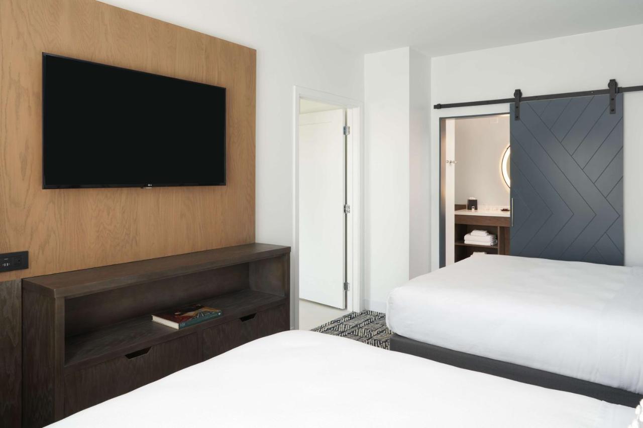 Two-Room Suite with Two Queen Beds