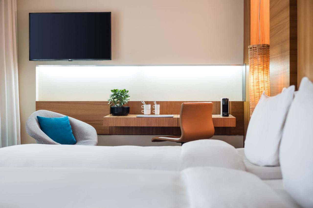 Deluxe King Room Kudamm View