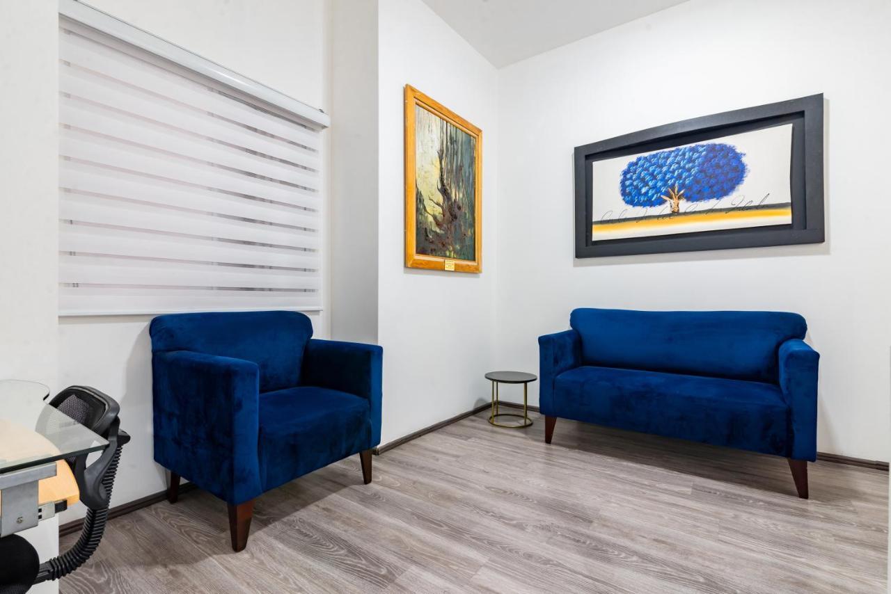 Deluxe King Suite,1498779382:JPEG