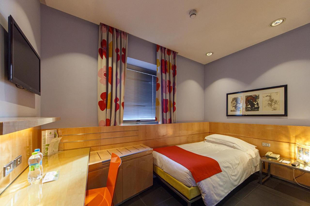 Classic Single Room,1498768651:JPEG