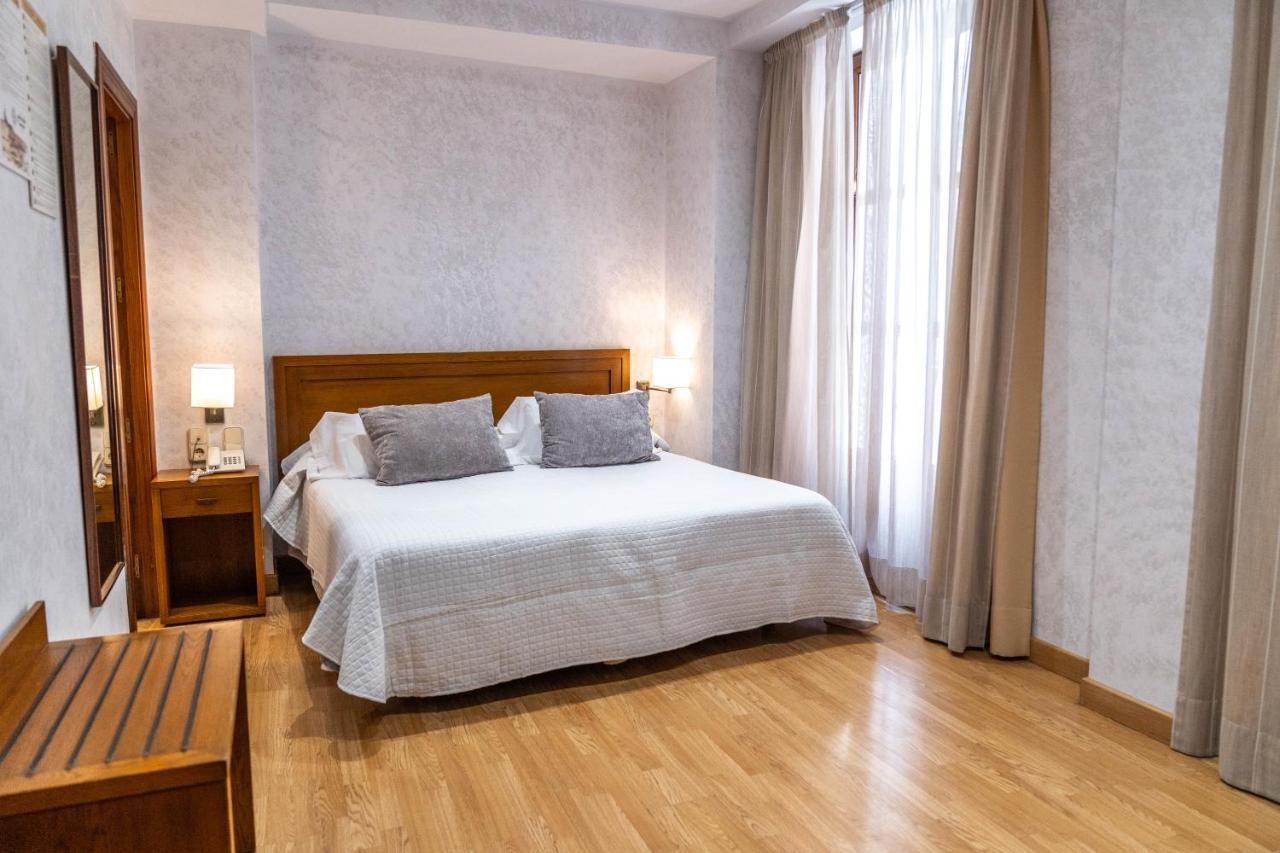 Superior Double Room,1498776307:JPEG