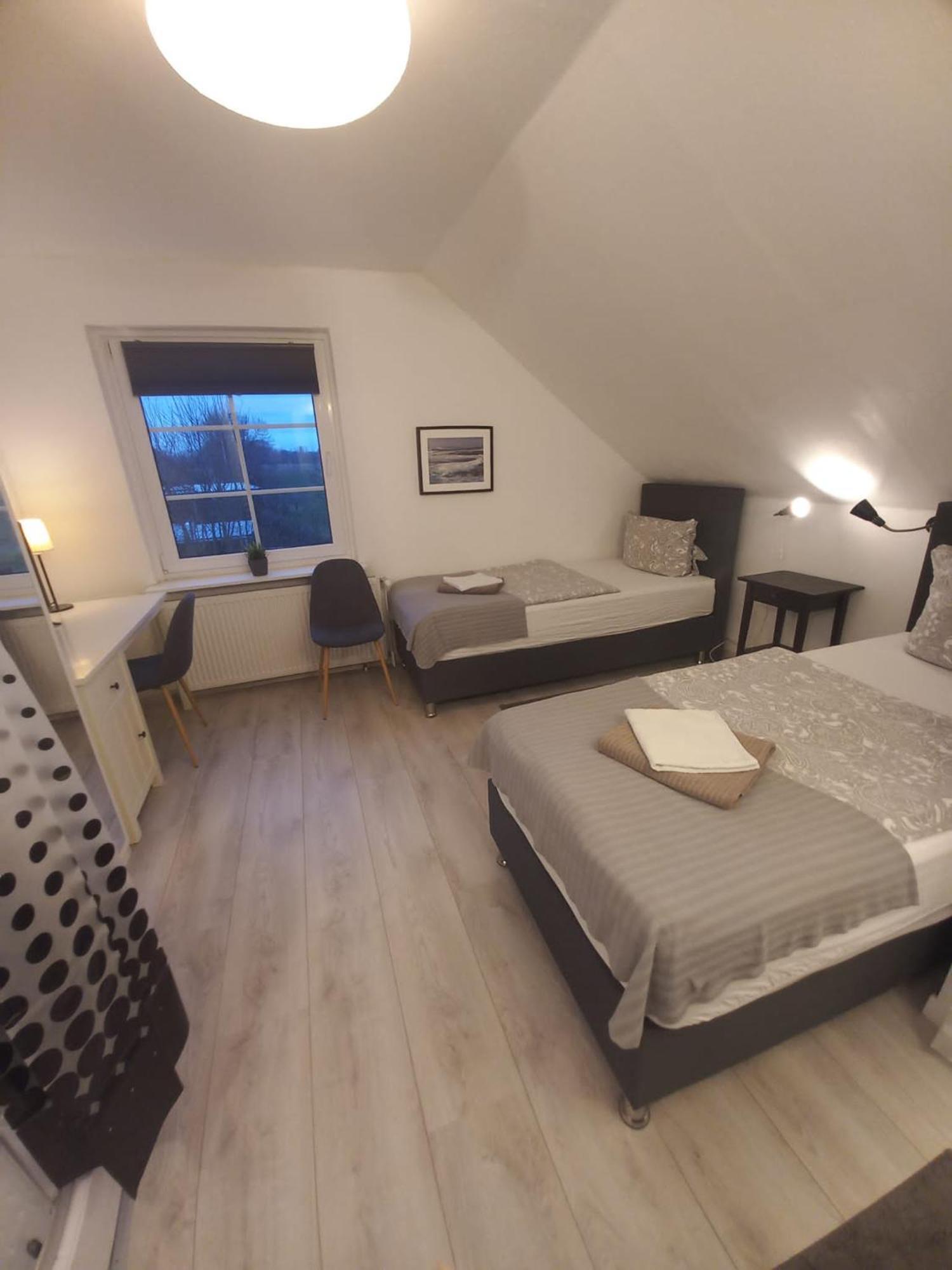 Twin Room with Private Bathroom,1499517061:JPEG