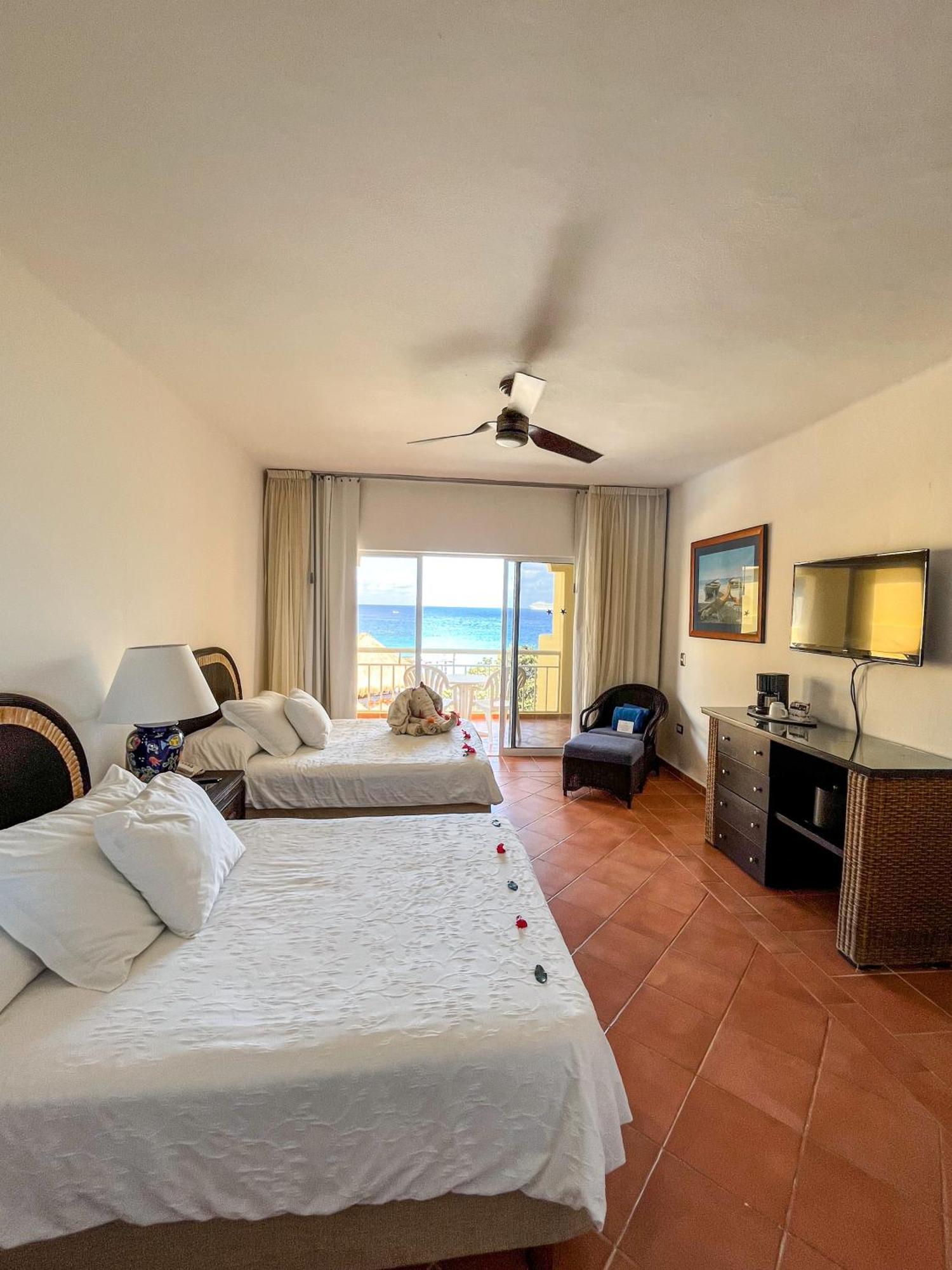 Deluxe Suite Sea View