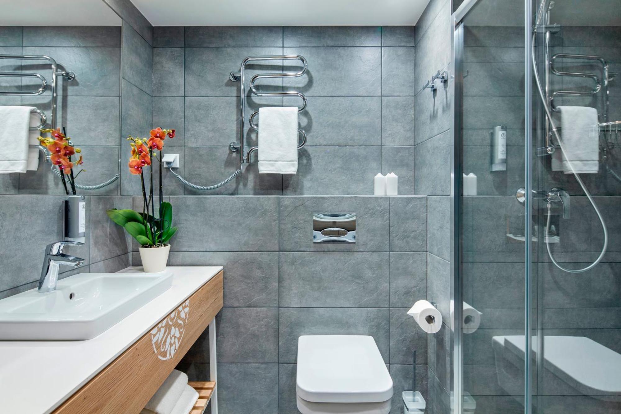 Superior Double Room with 1 double bed (without access to the thermal baths)