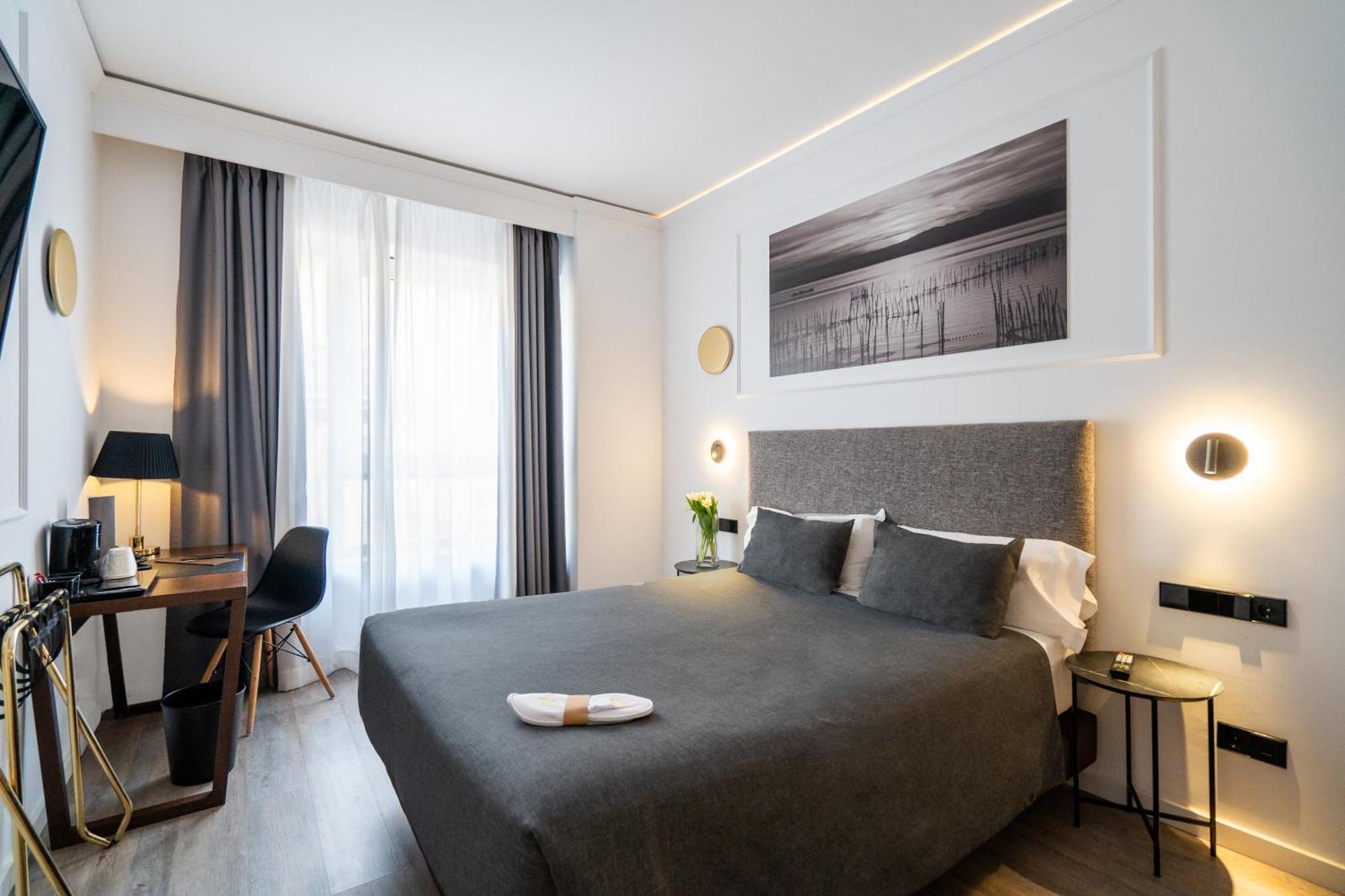 Double or Twin Room,1588039329:JPEG