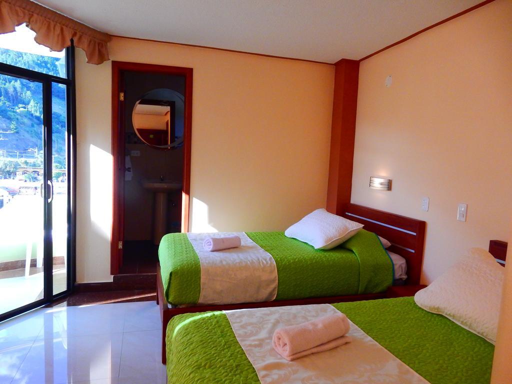 Habitación Cuádruple con balcón