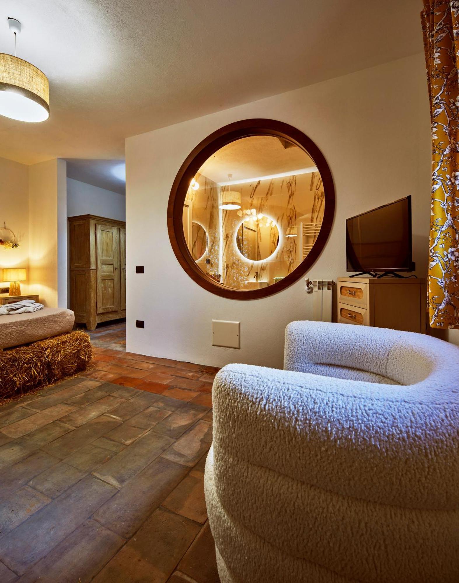 Deluxe Queen Suite,1543044376:JPEG