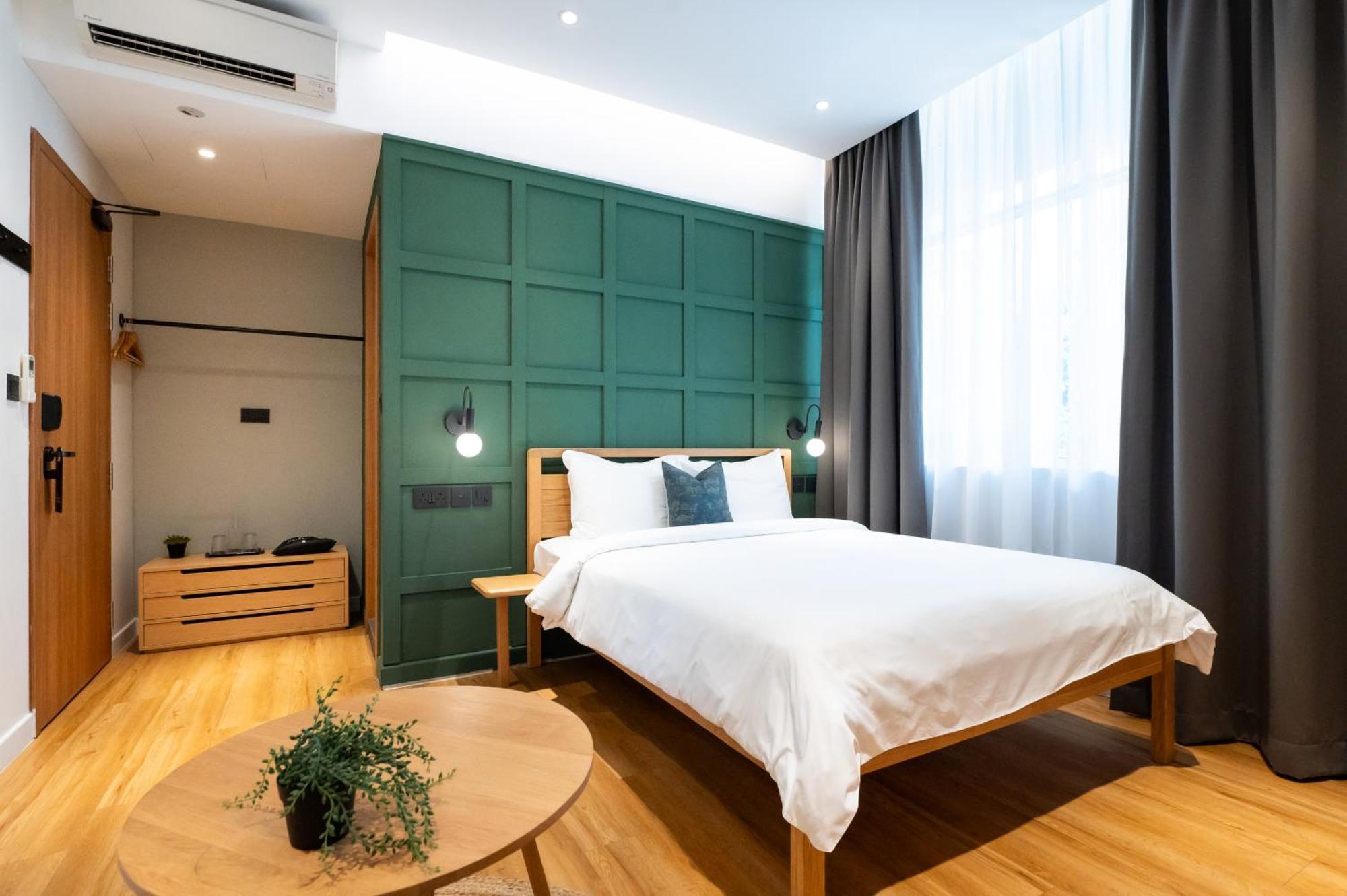 Two Bedroom,1268926834:JPEG