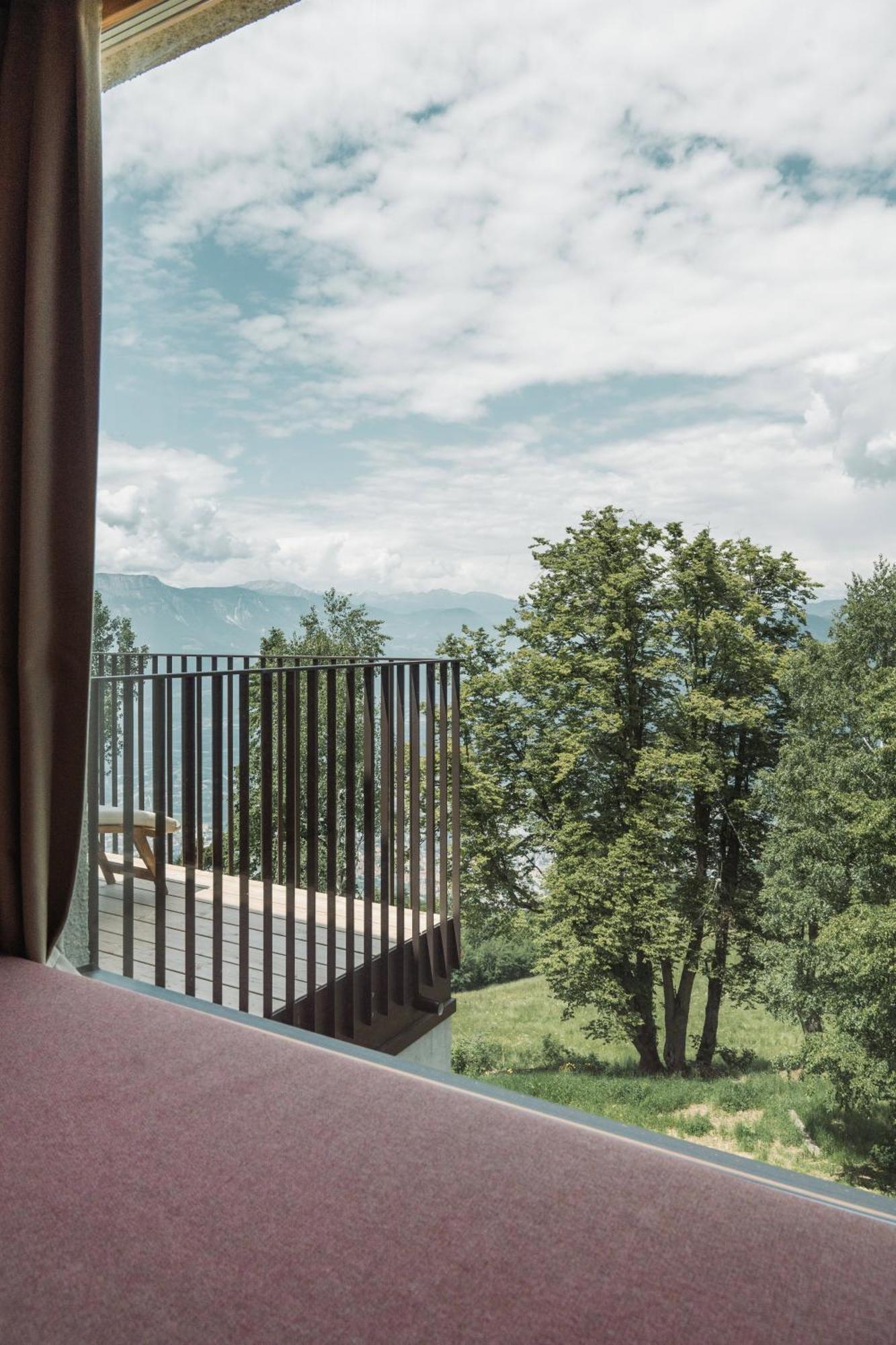 Suite Balcony