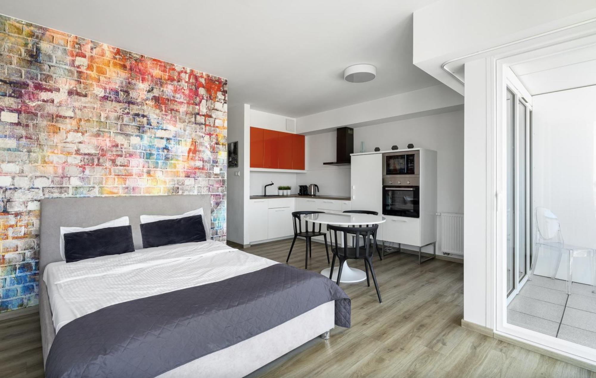 Studio Apartment