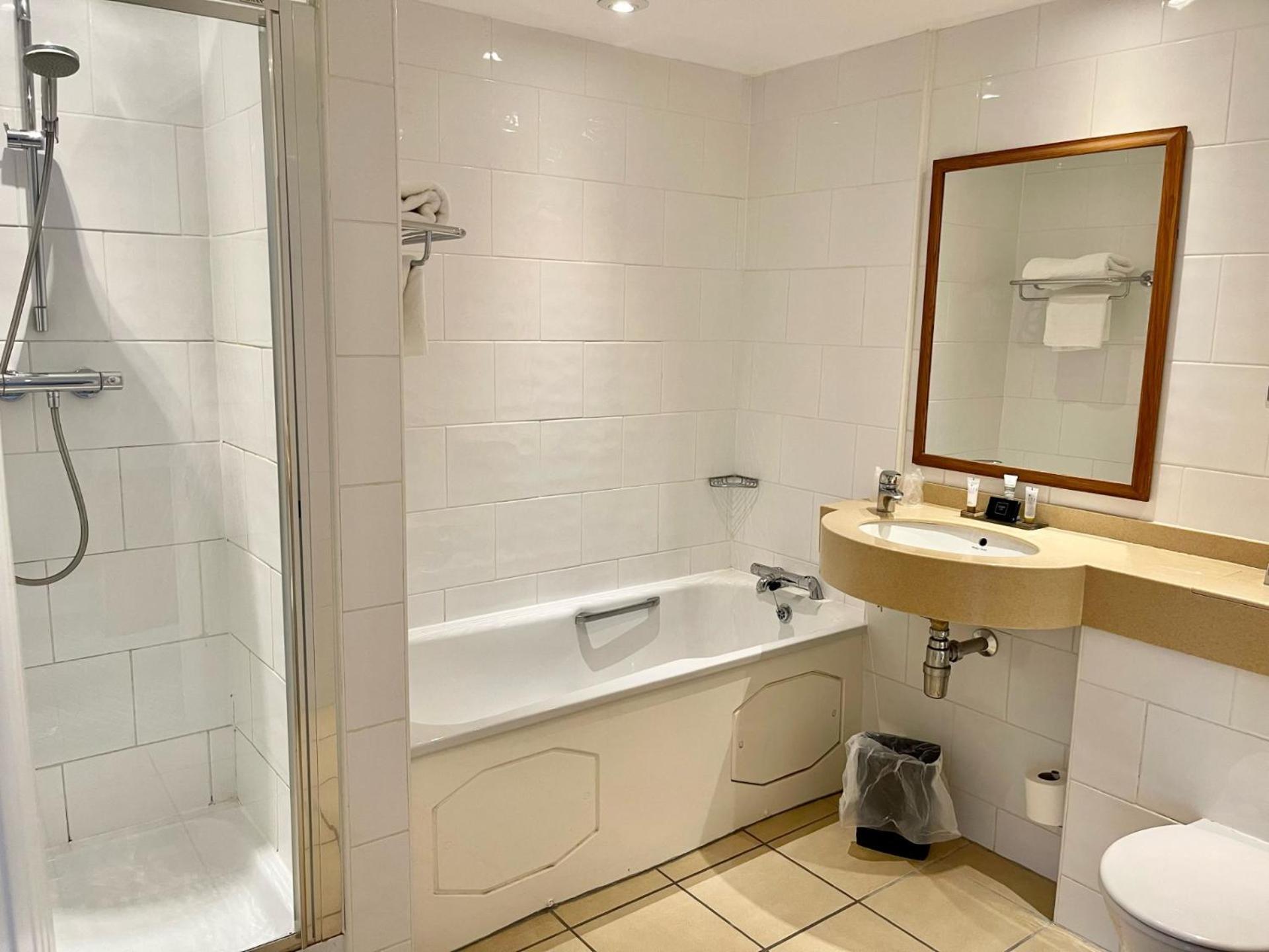 Junior Suite,943299955:JPEG