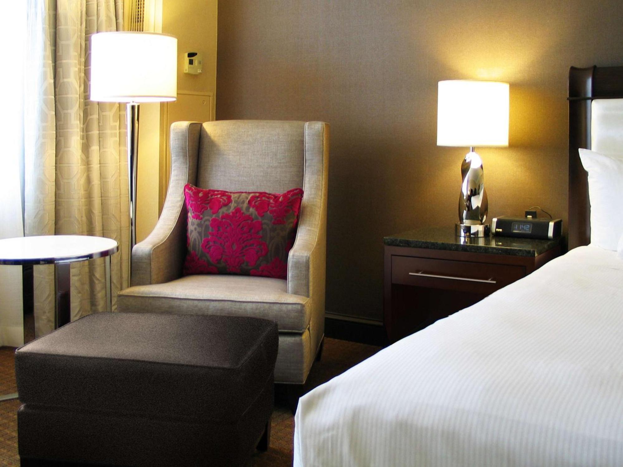 Kamer met Kingsize Bed