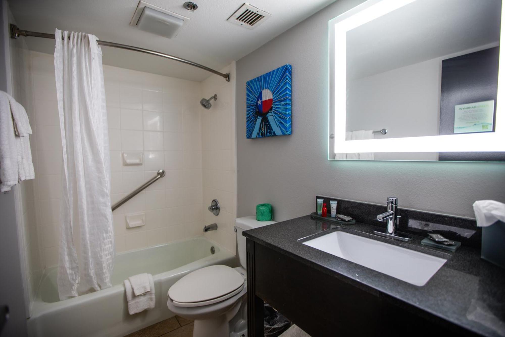 Executive King Room - Non-Smoking