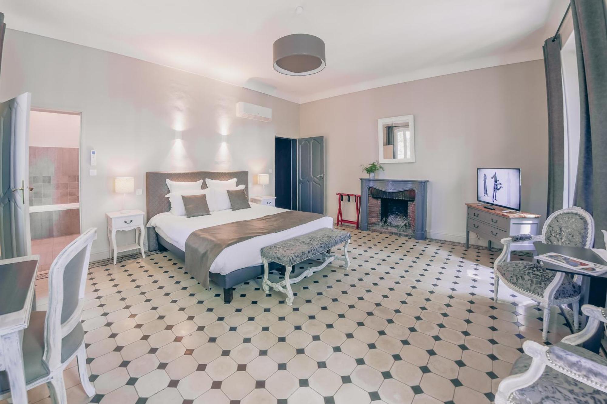 Double Room with Garden View,1565635189:JPEG
