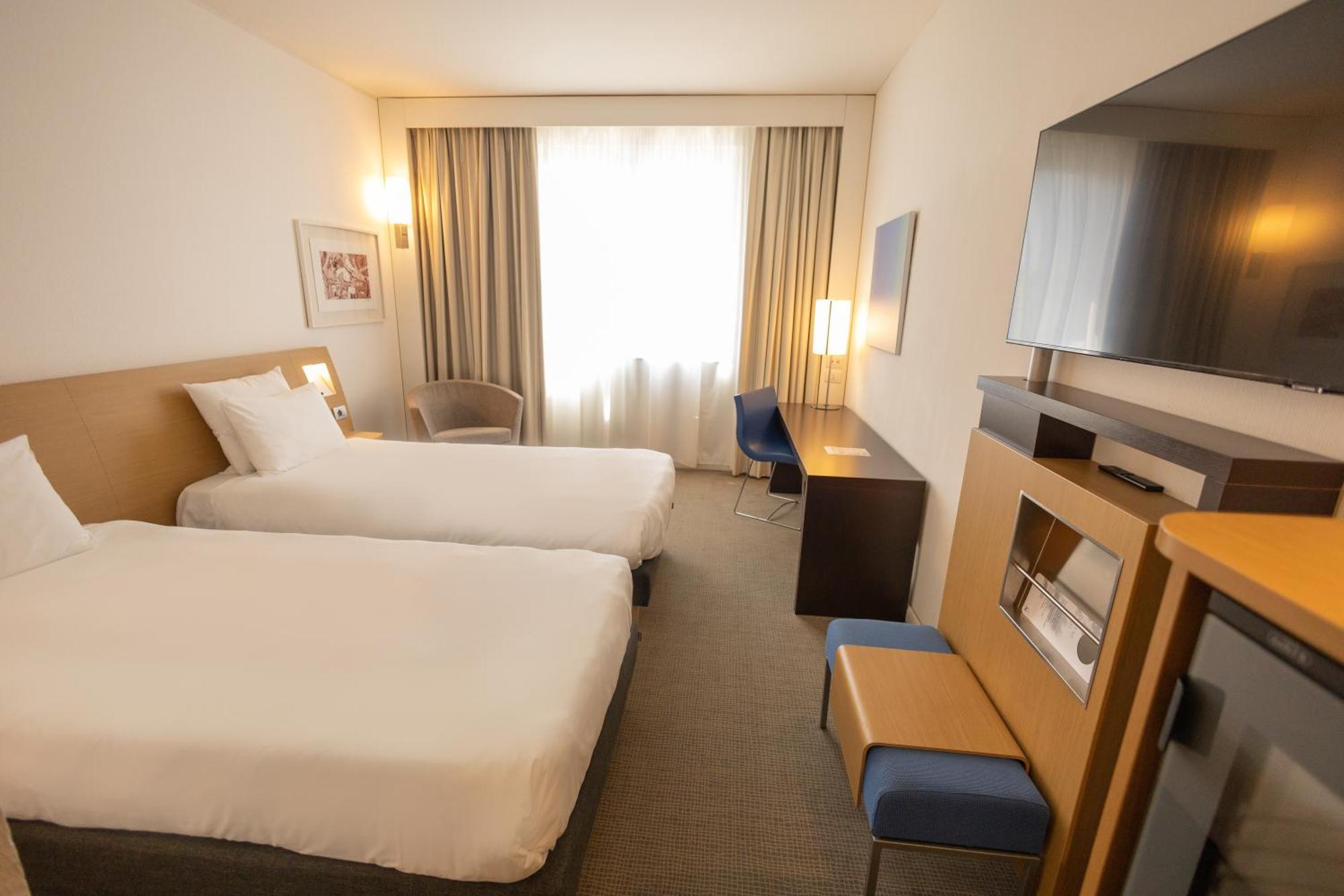 Superior Twin Room,697875192:JPEG