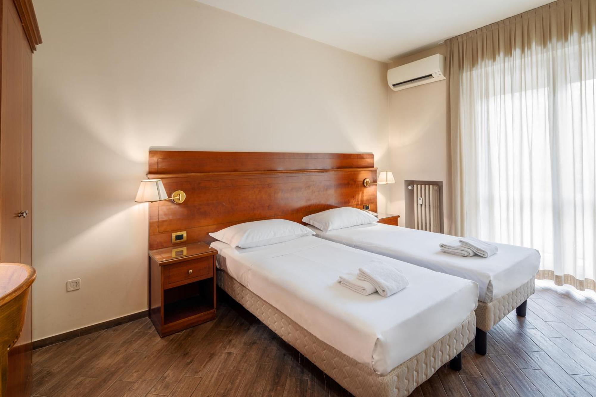 Standard Double or Twin Room Balcony
