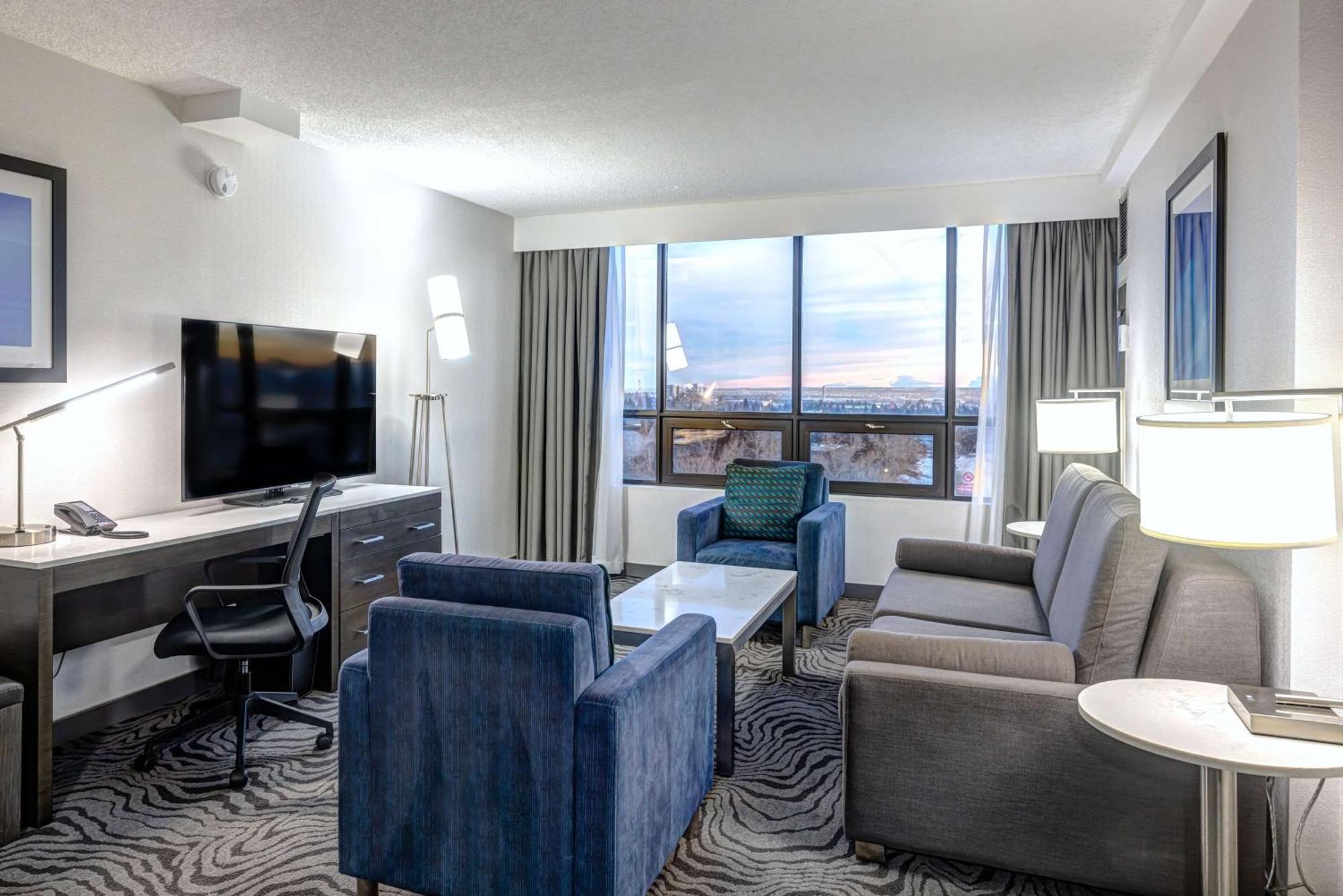 King Suite,1557092476:JPEG