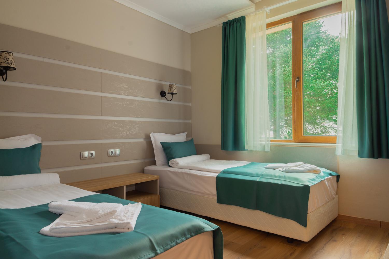 Double or Twin Room,1668202686:JPEG