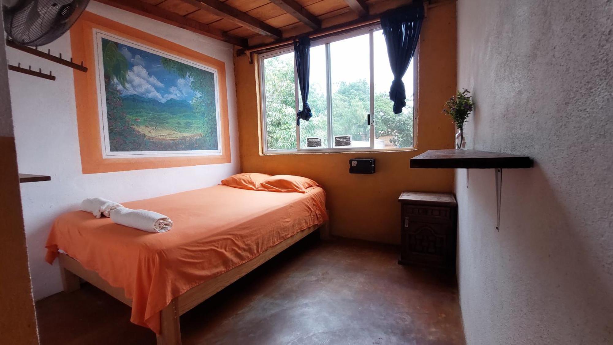 Double Room with Private Bathroom,1559347876:JPEG