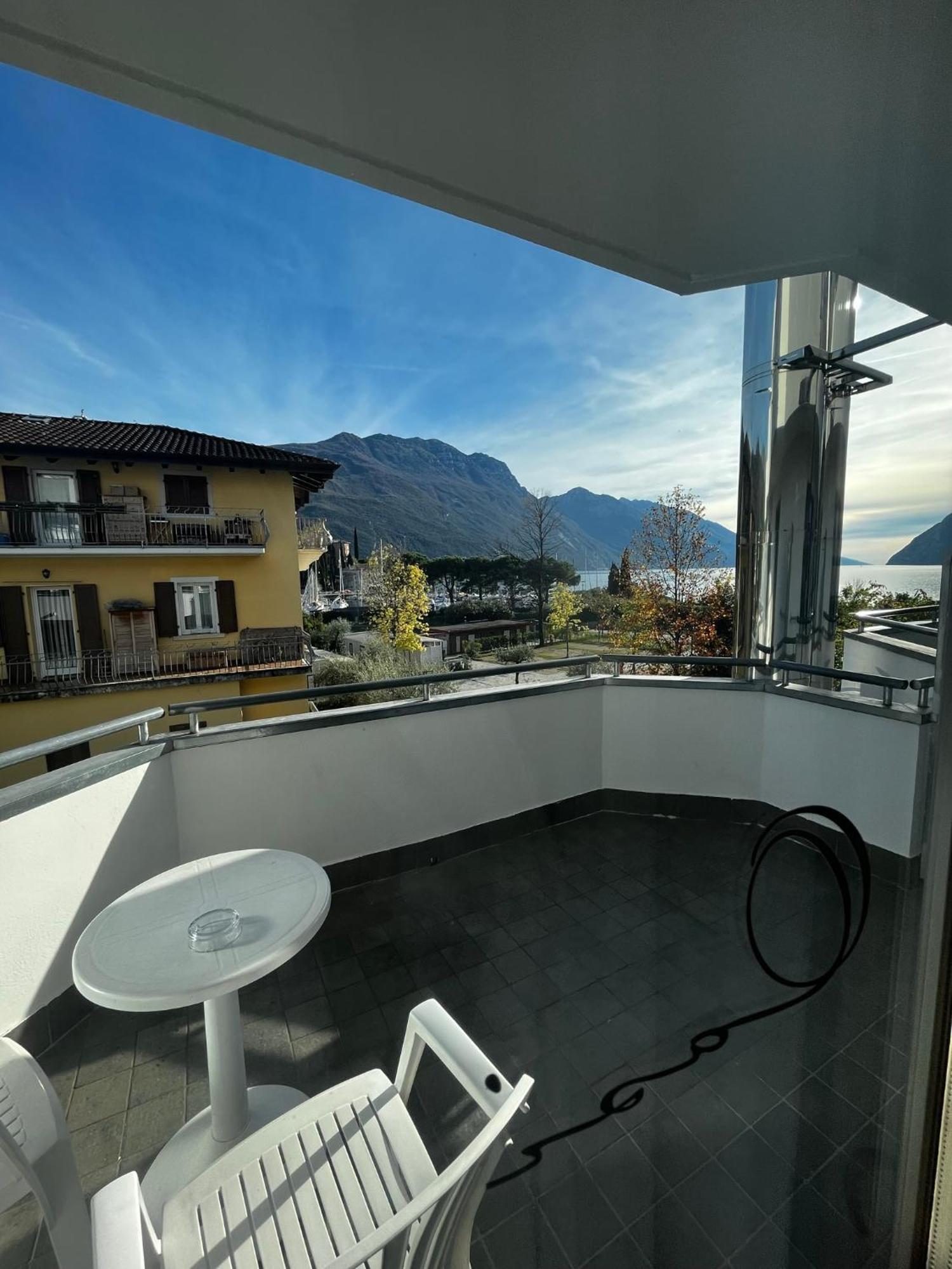 Comfort Double room Partial Lake View