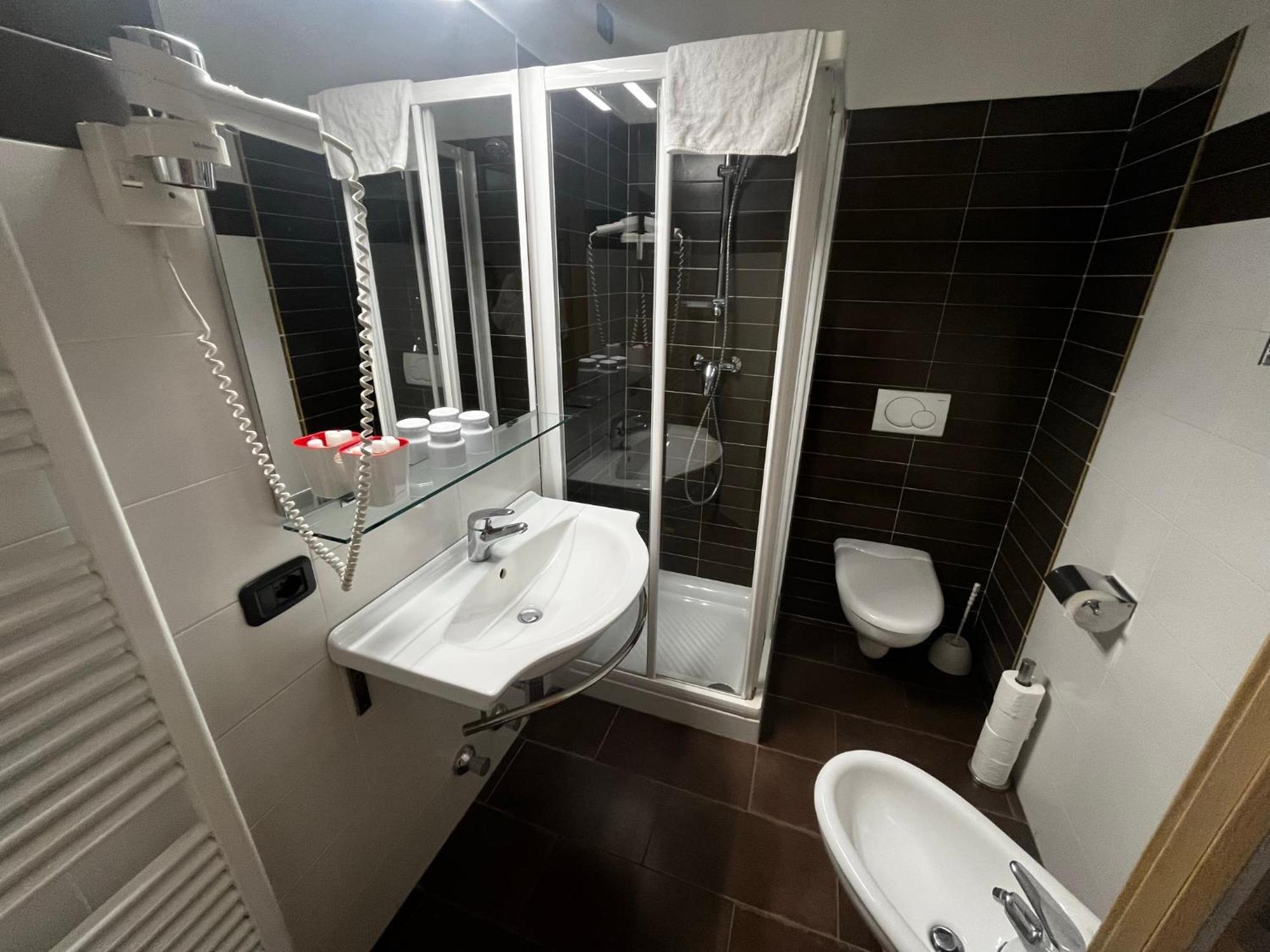 Comfort Double room Partial Lake View