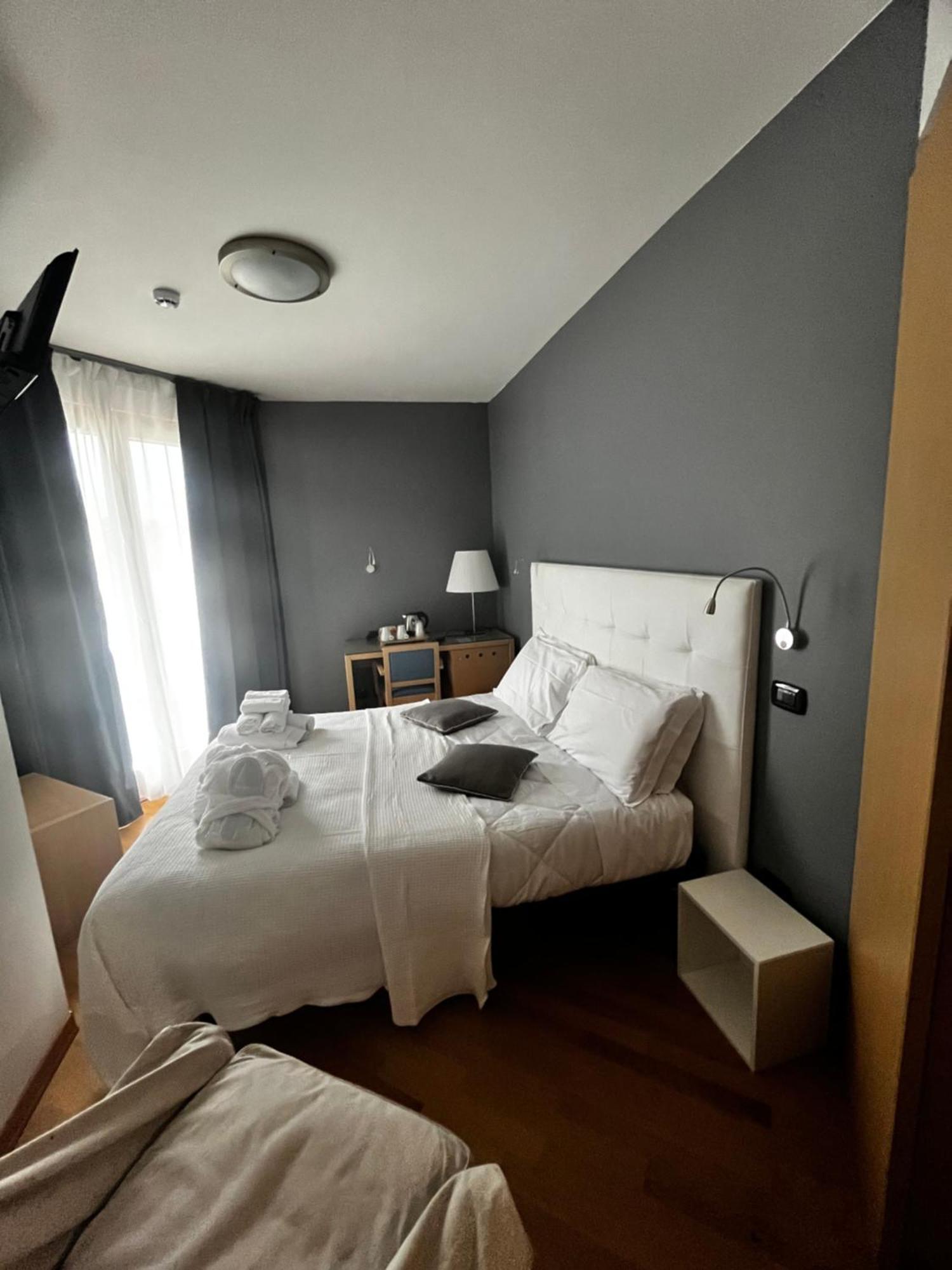 Economy Small Double Room