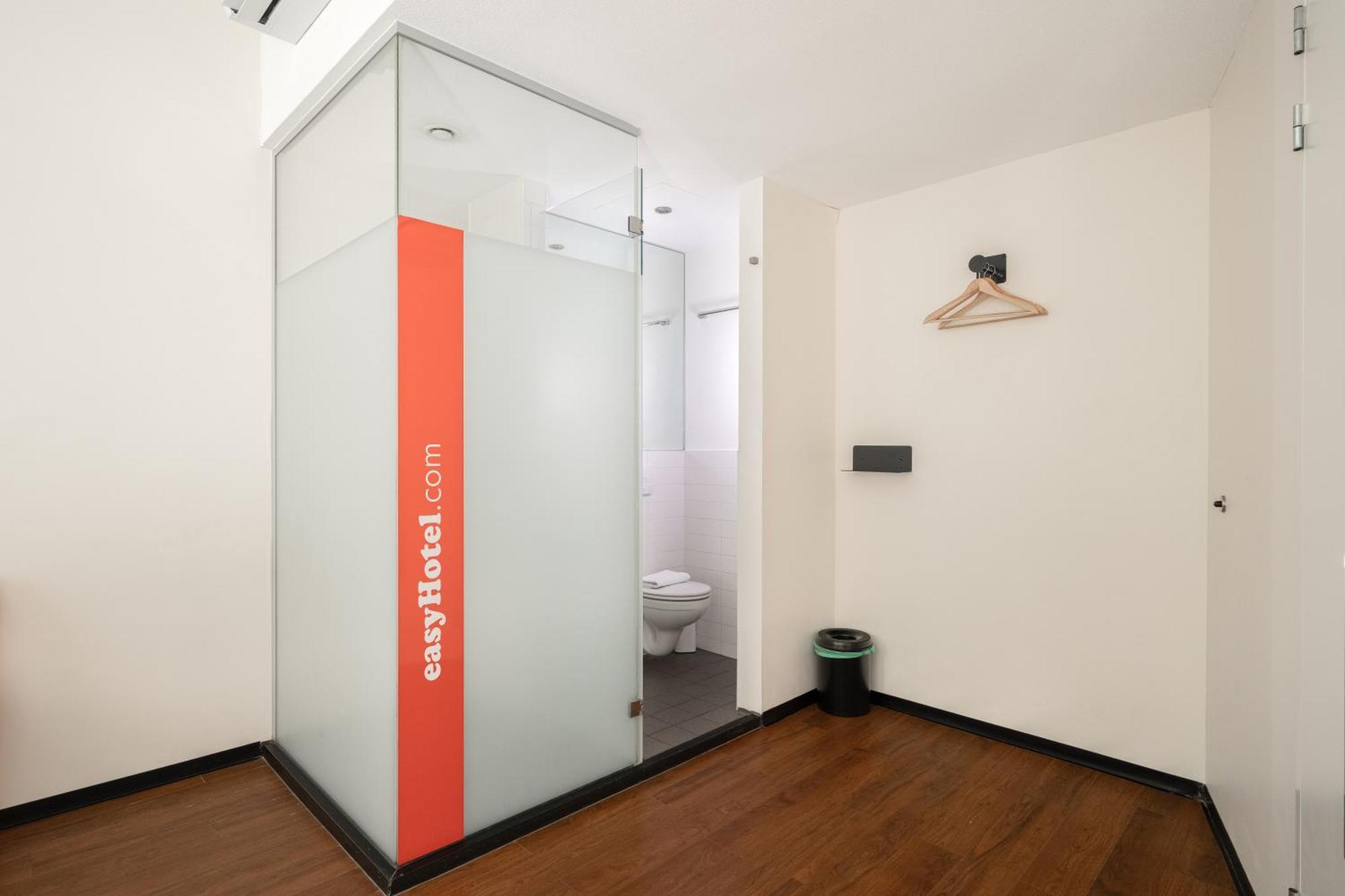Triple Room,1563332779:JPEG