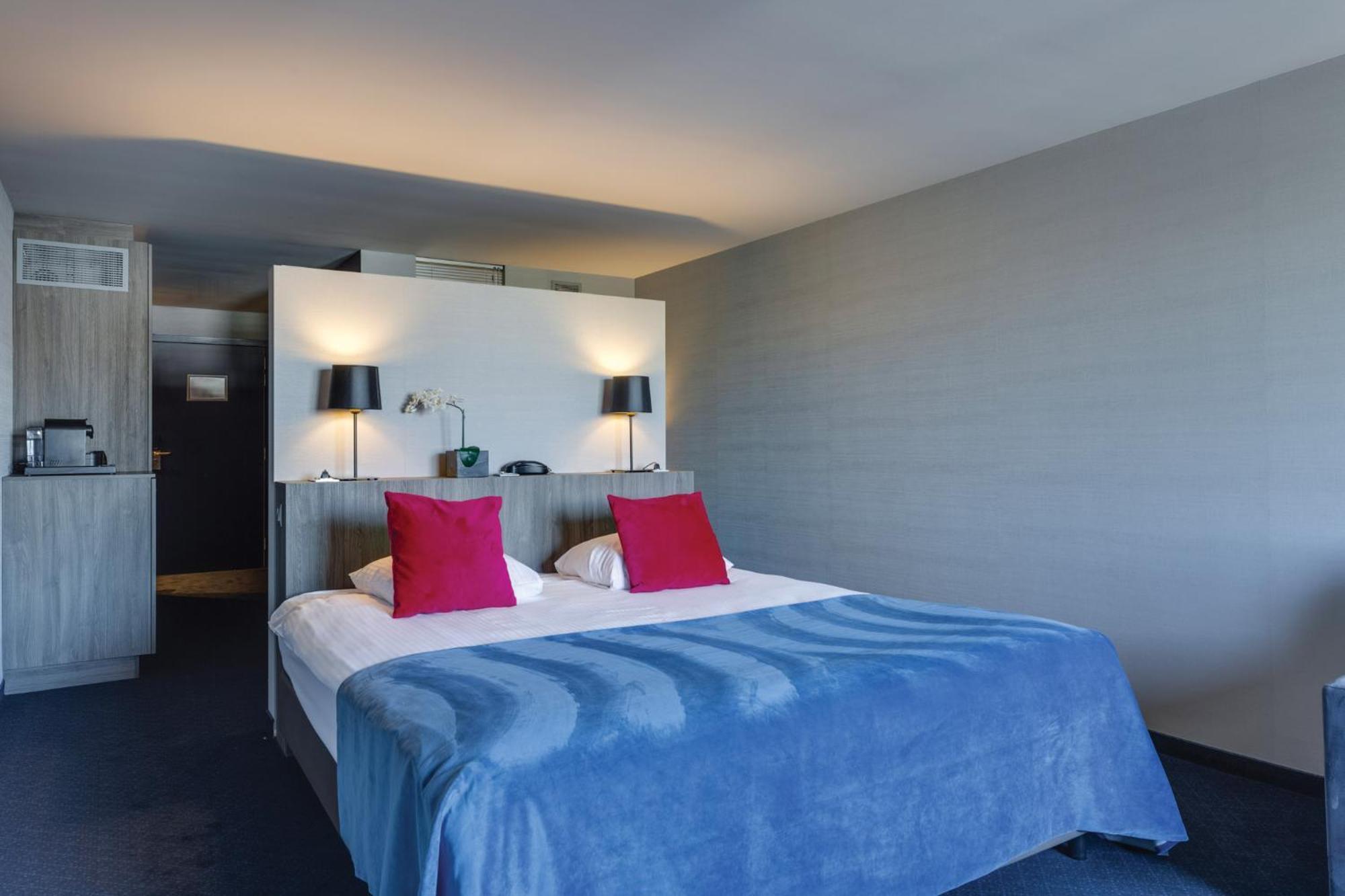 Superior Double Room,1563422029:JPEG