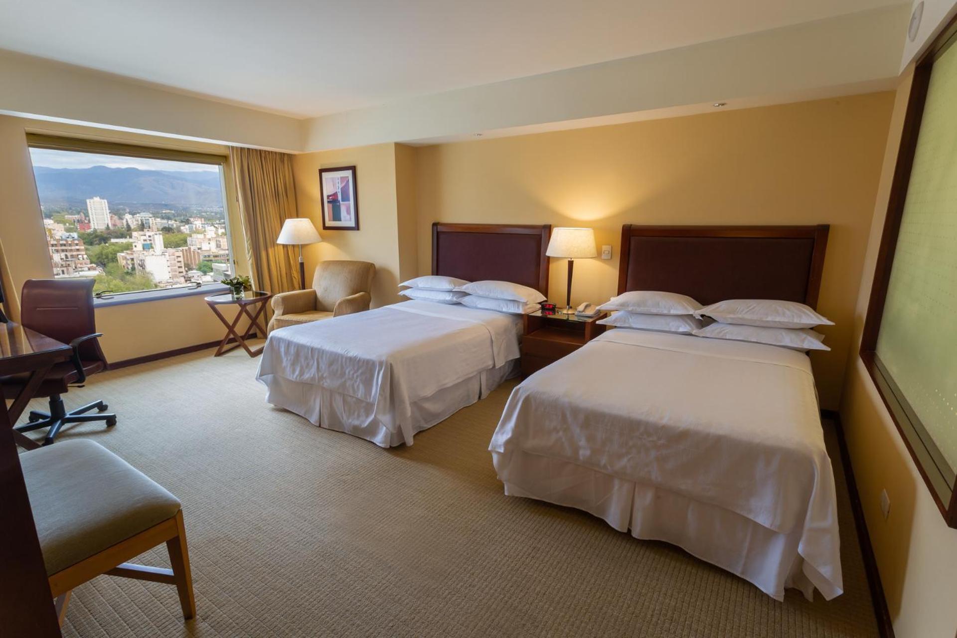 Guest room 2 Twin or Single Beds City view,1566930791:JPEG